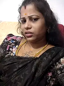Snapshot of sweetqueen143 chatting on April 2026 05:59:01 PM sweetqueen143 online show from April 2026 05:59:01 PM