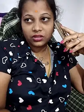 Snapshot of sweetqueen143 chatting on May 2026 12:29:02 AM sweetqueen143 online show from May 2026 12:29:02 AM