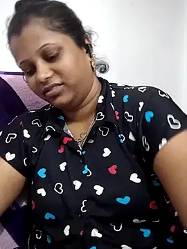 Snapshot of sweetqueen143 chatting on May 2026 06:55:02 AM sweetqueen143 online show from May 2026 06:55:02 AM