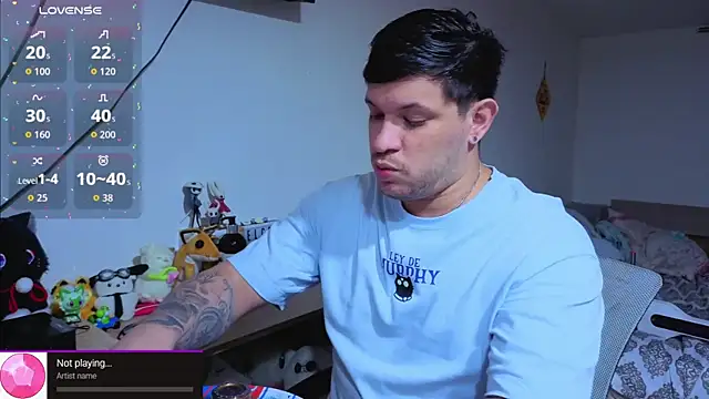 Snapshot of ryden_01 chatting on December 2025 11:34:02 PM ryden 01 online show from December 2025 11:34:02 PM