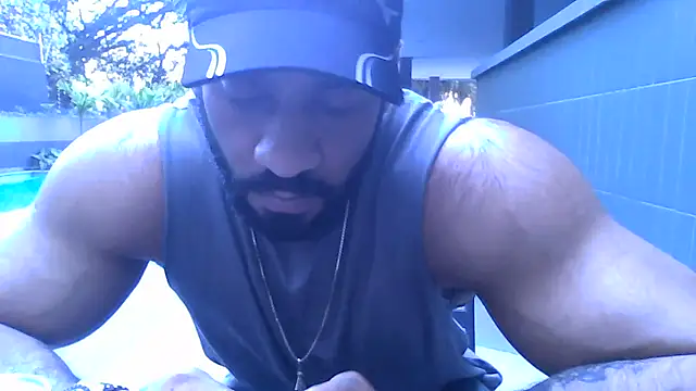 henryhadesflirt online show from June 2026 05:14:02 PM