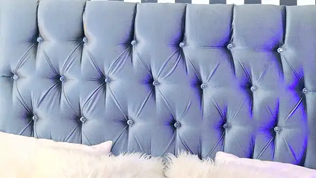 Stellaciel  online show from November 2025 10:09:01 PM