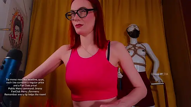 Giantess Eva online show from October 2025 05:33:02 PM