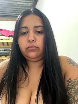 Snapshot of Ayee23-3 chatting on September 2025 06:35:01 PM Ayee23-3 online show from September 2025 06:35:01 PM