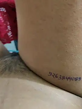 Snapshot of auntybbk chatting on October 2025 07:45:02 PM auntybbk online show from October 2025 07:45:02 PM