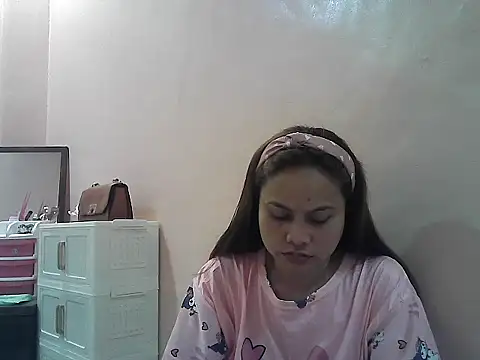 Snapshot of Amarrahlyn chatting on June 2026 09:34:01 PM Amarrahlyn online show from June 2026 09:34:01 PM