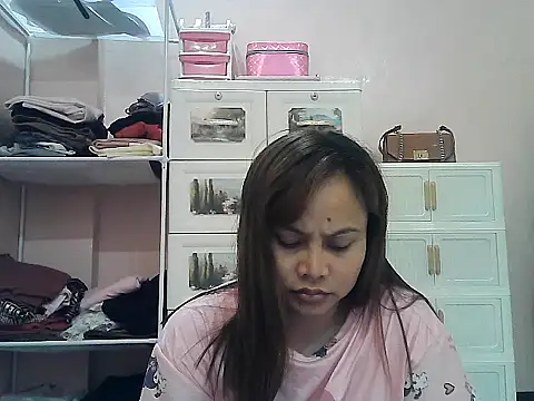 Snapshot of Amarrahlyn chatting on July 2026 09:39:01 PM Amarrahlyn online show from July 2026 09:39:01 PM