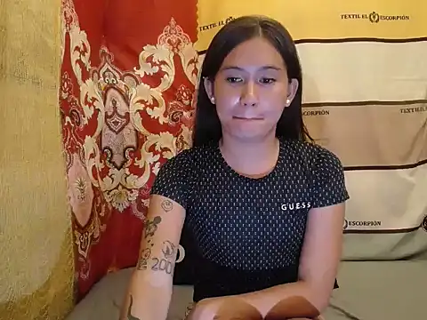 girlyesha online show from October 2025 10:46:02 AM