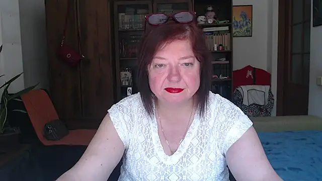 Violet Pulse online show from June 2026 07:14:01 AM