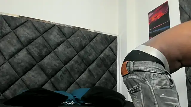 BennBrown online show from November 2025 07:56:02 PM