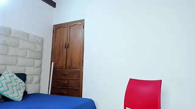 BennBrown online show from December 2025 08:15:01 PM