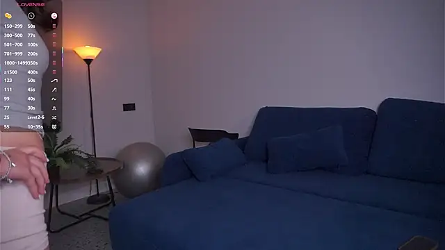 Snapshot of AdrianaCoenen chatting on September 2025 05:47:02 PM AdrianaCoenen online show from September 2025 05:47:02 PM