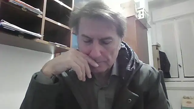 Snapshot of sayeaprayer65 chatting on November 2025 06:58:01 AM sayeaprayer65 online show from November 2025 06:58:01 AM