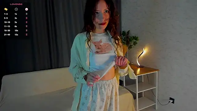 DelilahConsalvo online show from October 2025 06:14:02 PM