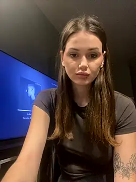 SoShyEmmyyy online show from October 2025 05:41:02 PM