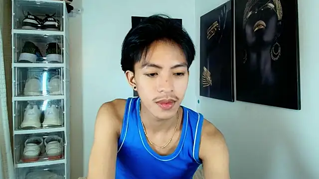 jayxxxlovescock online show from October 2025 05:13:02 PM
