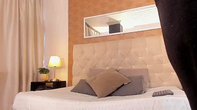 liam twiink online show from December 2025 08:58:01 PM