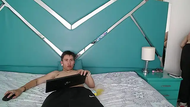 oblivionlove online show from March 2026 01:50:02 PM