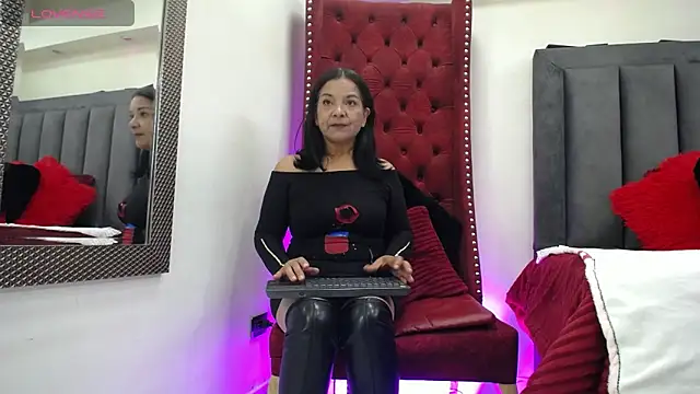 EvaGoddess  online show from January 2026 07:56:02 PM