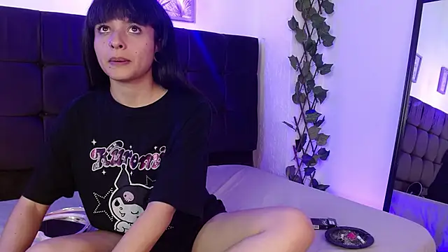 Snapshot of YessBoobs0 chatting on October 2025 04:36:01 AM YessBoobs0 online show from October 2025 04:36:01 AM