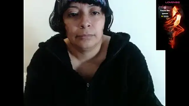 Acelinrose online show from November 2025 10:53:02 PM