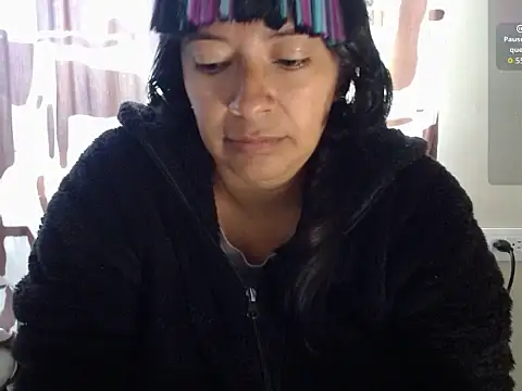 Acelinrose online show from April 2026 02:25:02 PM