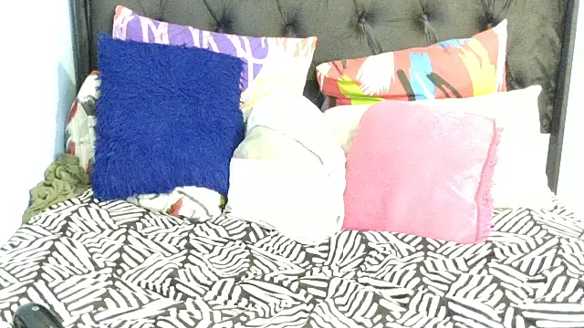 Dandelion enigman online show from November 2025 11:18:02 PM