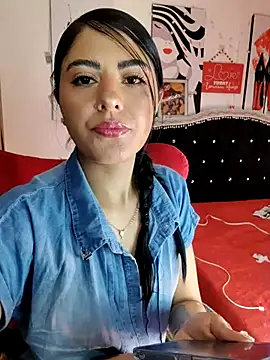 ValeNiitaLuv online show from April 2026 09:12:02 AM