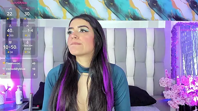 IsaDiiaz online show from March 2026 05:45:02 AM