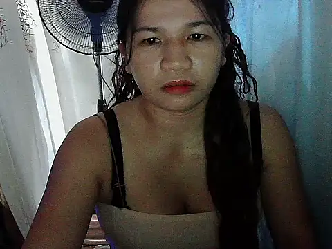 Snapshot of Hot_aya0516 chatting on November 2025 04:40:01 AM Hot aya0516 online show from November 2025 04:40:01 AM