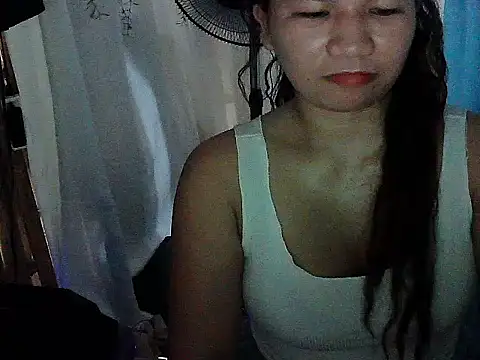 Snapshot of Hot_aya0516 chatting on November 2025 06:18:02 AM Hot aya0516 online show from November 2025 06:18:02 AM