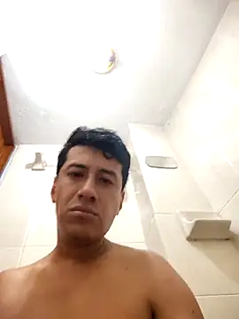 Carlos27hot online show from October 2025 04:36:02 PM