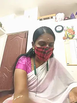 Snapshot of Tamil_Yalini12 chatting on June 2026 05:54:02 AM Tamil Yalini12 online show from June 2026 05:54:02 AM