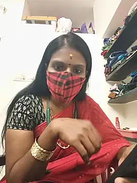 Snapshot of Tamil_Yalini12 chatting on June 2026 01:17:02 PM Tamil Yalini12 online show from June 2026 01:17:02 PM
