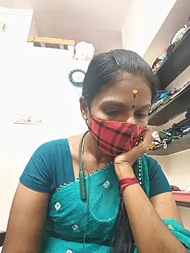 Snapshot of Tamil_Yalini12 chatting on June 2026 03:57:02 AM Tamil Yalini12 online show from June 2026 03:57:02 AM