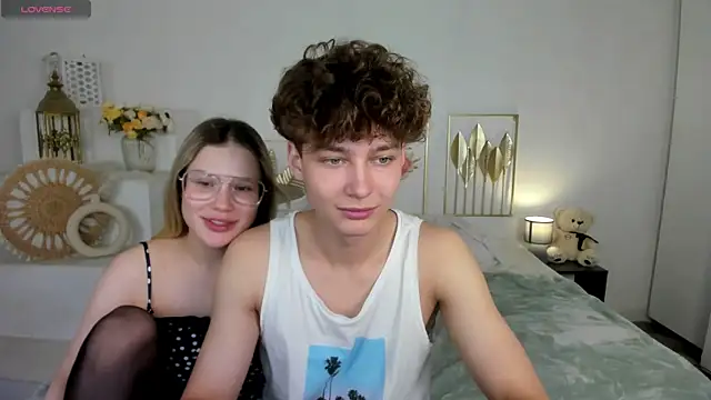LisaRiza online show from October 2025 01:10:01 PM