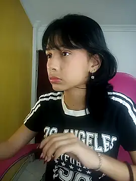 xoxo milk online show from November 2025 03:44:02 PM