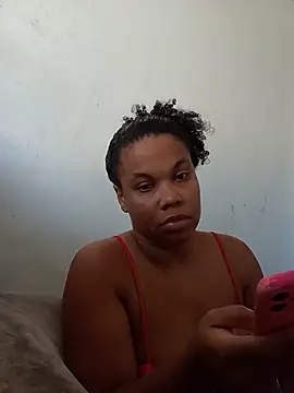 PrettahSantos online show from July 2026 12:22:02 PM