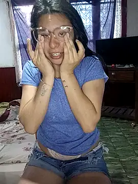 lucixxx14 online show from October 2025 10:49:02 AM