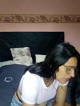 lucixxx14 online show from November 2025 02:44:01 PM