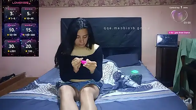 lucixxx14 online show from November 2025 11:00:01 AM