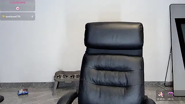 Goddess Jin online show from October 2025 05:52:01 PM