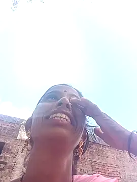 Snapshot of Kirti_k chatting on October 2025 07:28:01 AM Kirti k online show from October 2025 07:28:01 AM