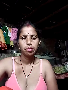 Snapshot of Kirti_k chatting on October 2025 06:38:02 PM Kirti k online show from October 2025 06:38:02 PM