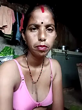 Snapshot of Kirti_k chatting on October 2025 07:05:01 PM Kirti k online show from October 2025 07:05:01 PM