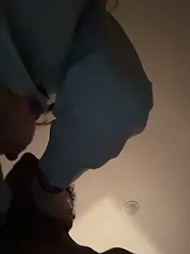 smuckle899 online show from October 2025 03:45:01 AM