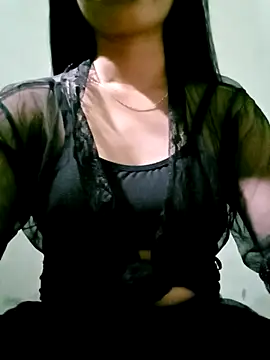 Snapshot of Babydone111 chatting on October 2025 04:24:01 AM Babydone111 online show from October 2025 04:24:01 AM