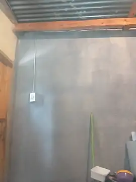 Snapshot of Blackveins32 chatting on November 2025 06:24:01 AM Blackveins32 online show from November 2025 06:24:01 AM