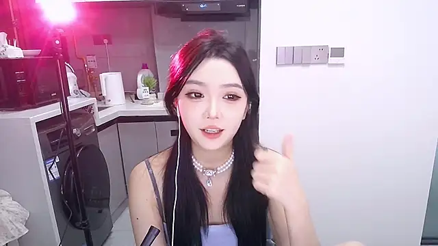 Snapshot of Miao-Maimiao chatting on September 2025 02:53:02 PM Miao-Maimiao online show from September 2025 02:53:02 PM