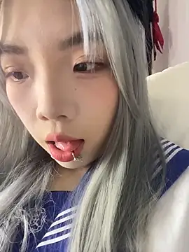 Aloves-21 online show from November 2025 12:16:02 PM